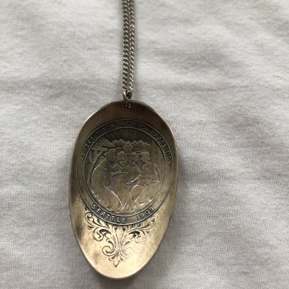 Spoon Necklace - Picture 3 of 4